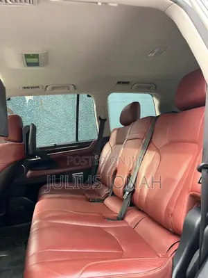 Lexus LX 2019 Gold