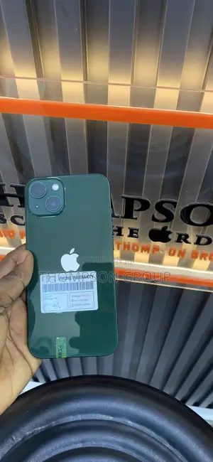 Apple iPhone 13 256 GB Green