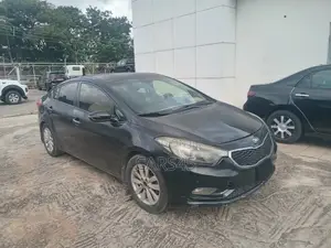 Kia Cerato 2015 Black