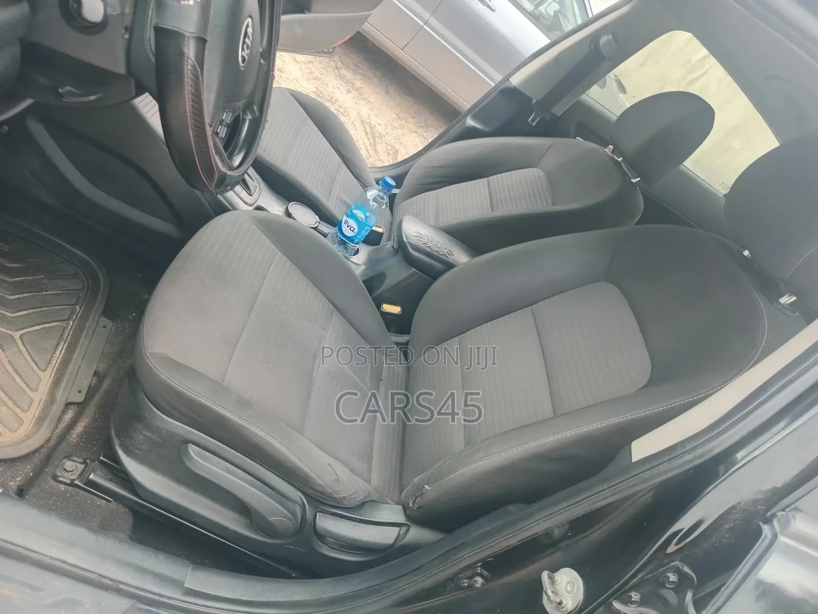 Kia Cerato 2015 Black