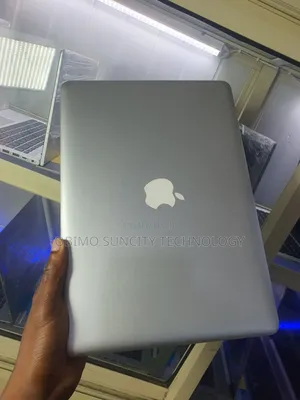Laptop Apple MacBook Pro 2011 8GB Intel Core i5 SSD 512GB
