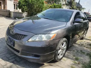 Toyota Camry 2009 Gray