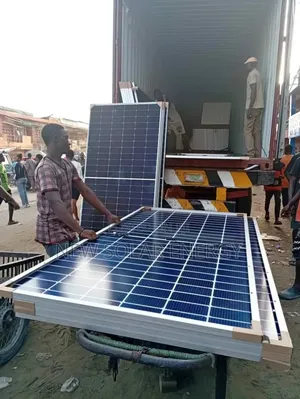 650watts Jinko Solar Panel