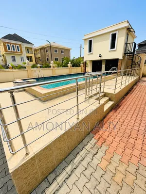 4bdrm Townhouse/Terrace in Abiola Court, Ikate for sale