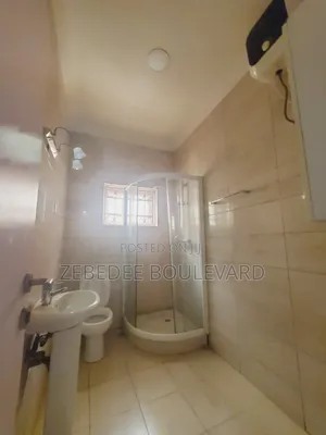 Furnished 2bdrm Block of Flats in Durumi for rent