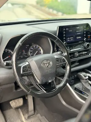 Toyota Highlander XLE AWD 2020 Black
