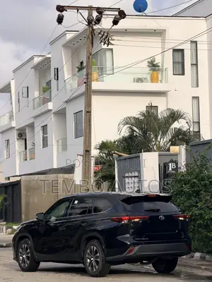 Toyota Highlander XLE AWD 2020 Black