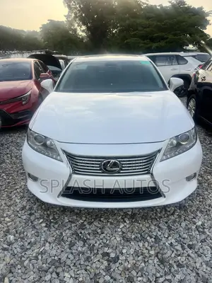 Lexus ES 2014 White