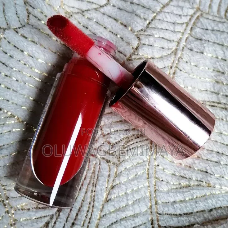 Sharon Lux Gloss