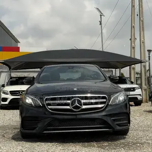 Mercedes-Benz E300 2017 Black