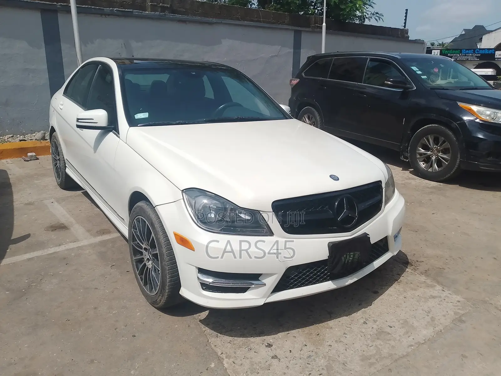 Mercedes-Benz C300 2008 White