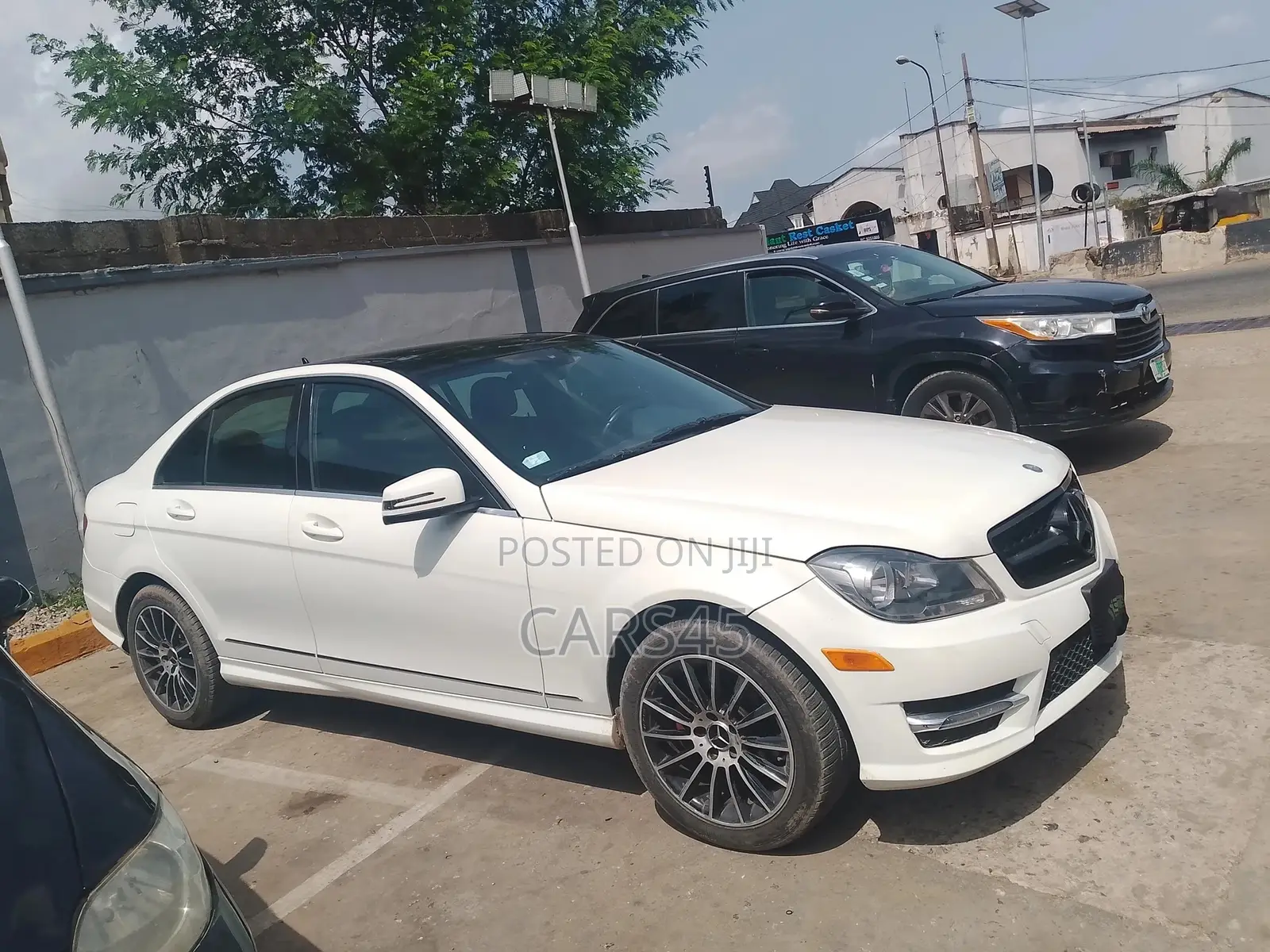 Mercedes-Benz C300 2008 White