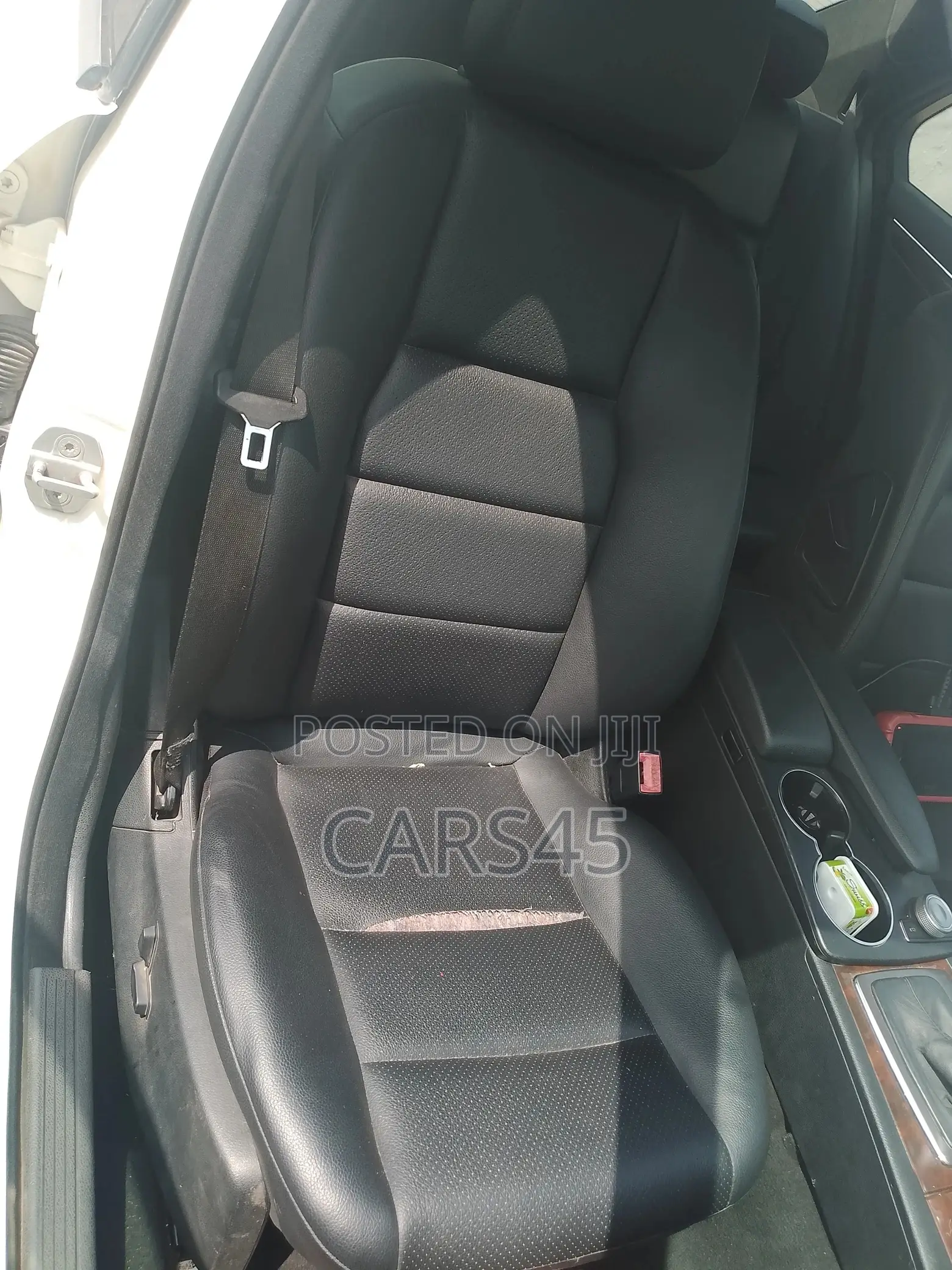 Mercedes-Benz C300 2008 White