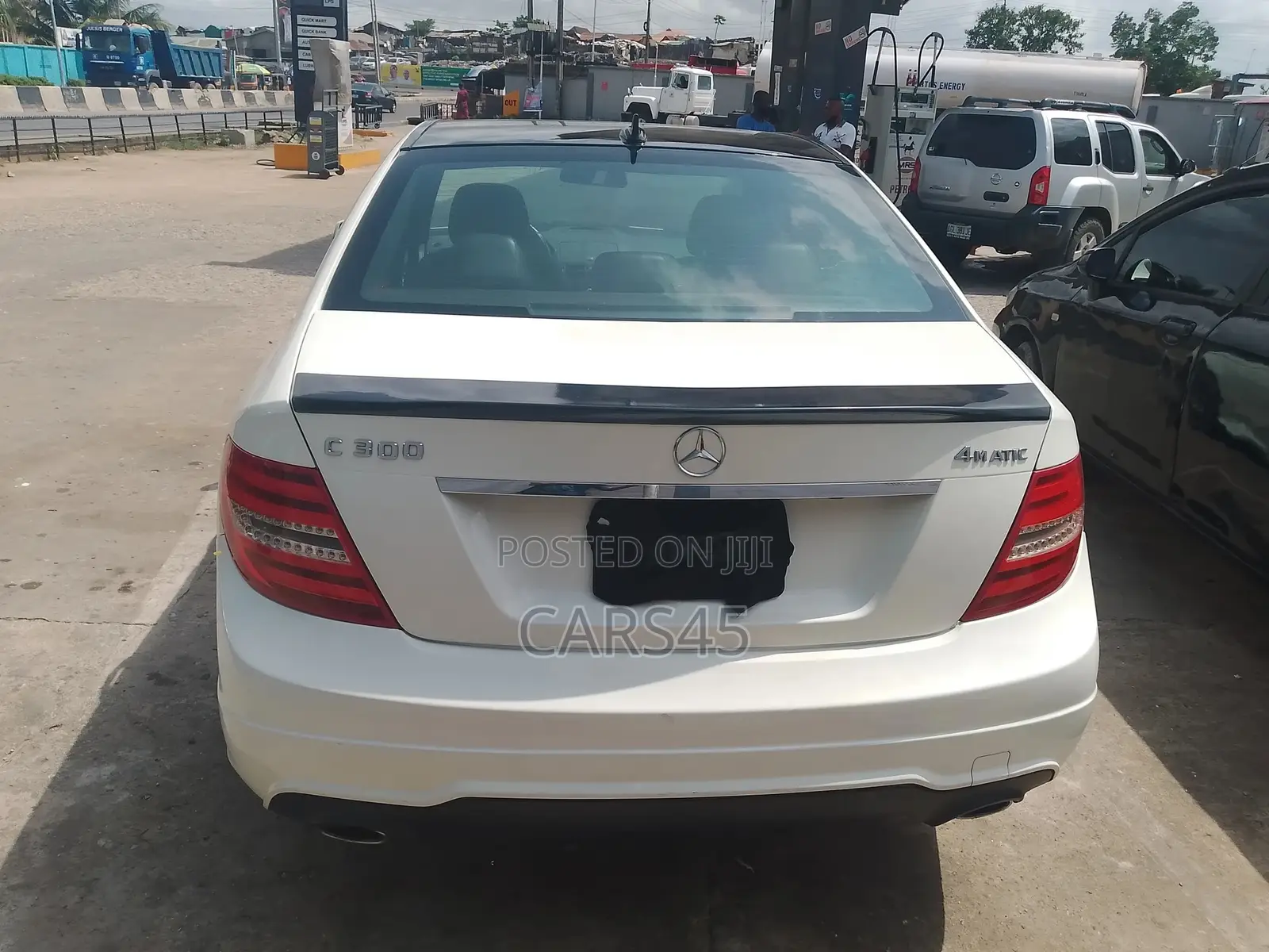 Mercedes-Benz C300 2008 White