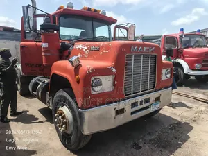 1981 Mack Truck Head R- Model