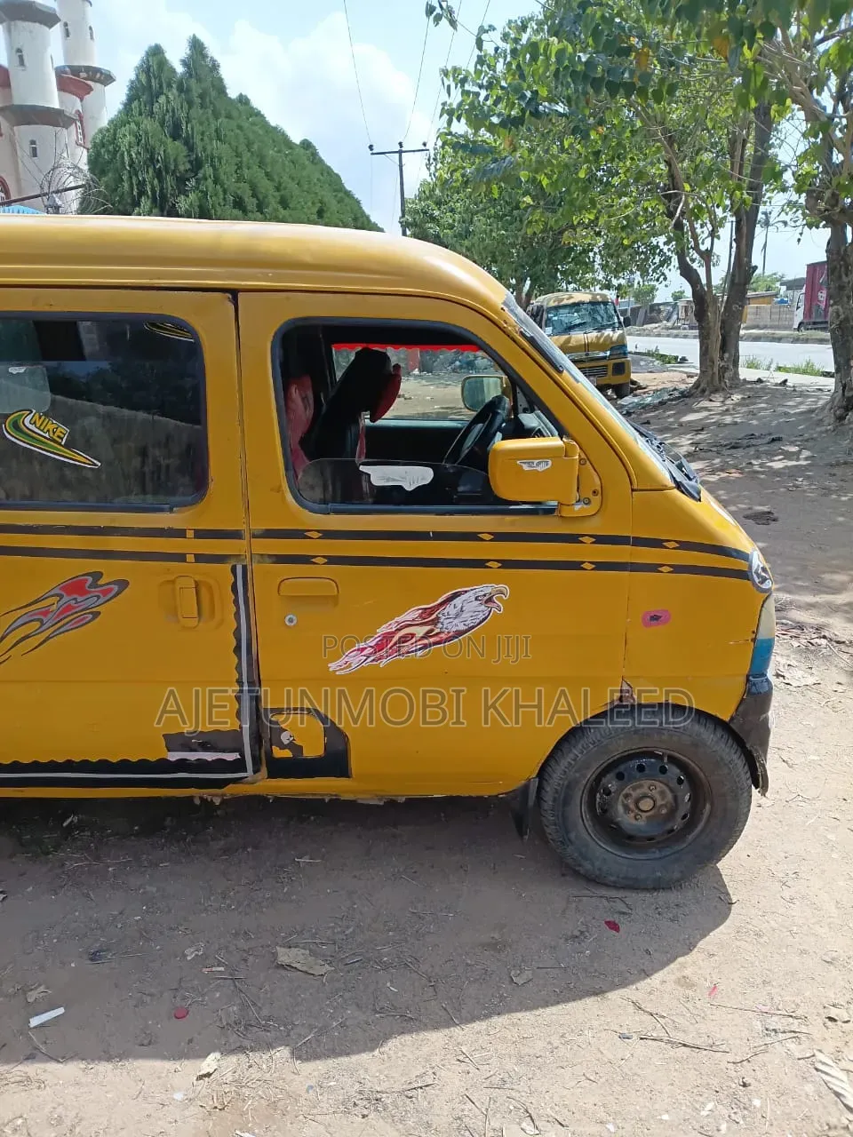 Suzuki Every 2010 Yellow