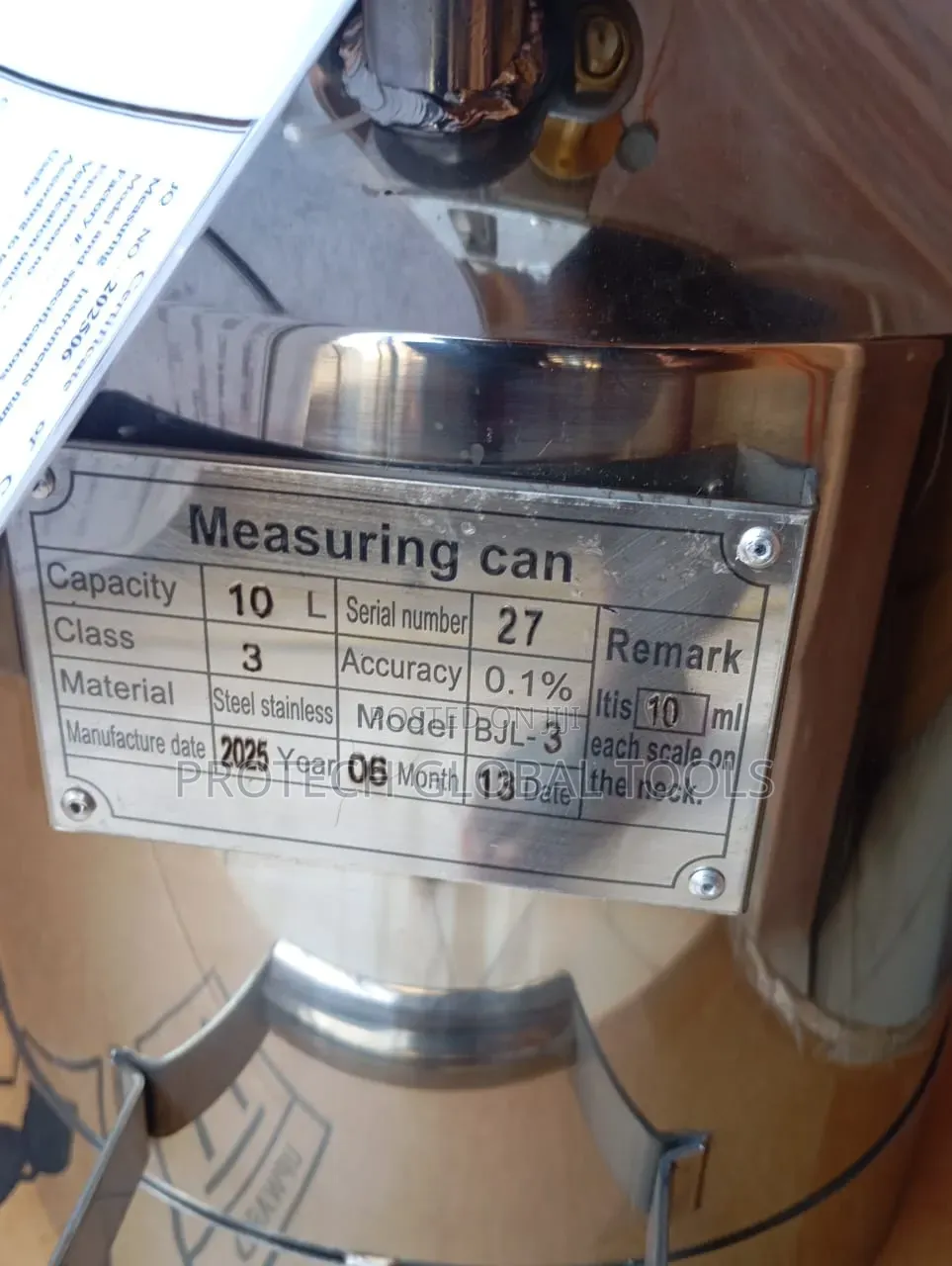 10 Liters Measuring Can, Calibrated