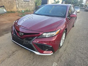 Toyota Camry L FWD (2.5L 4cyl 8AM) 2018 Burgundy