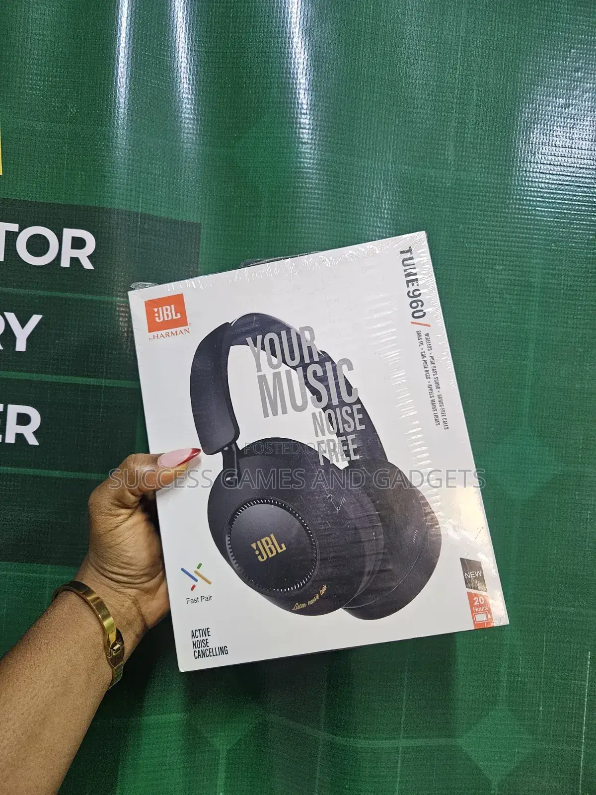 JBL Tune 960
