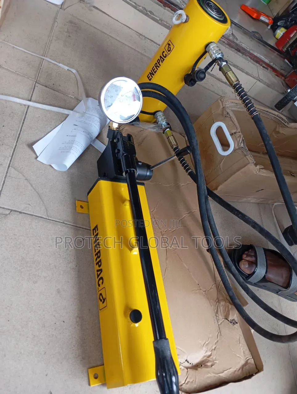 50 by 200mm Cylinder Jack