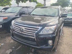 Lexus LX 570 AWD 2016 Black