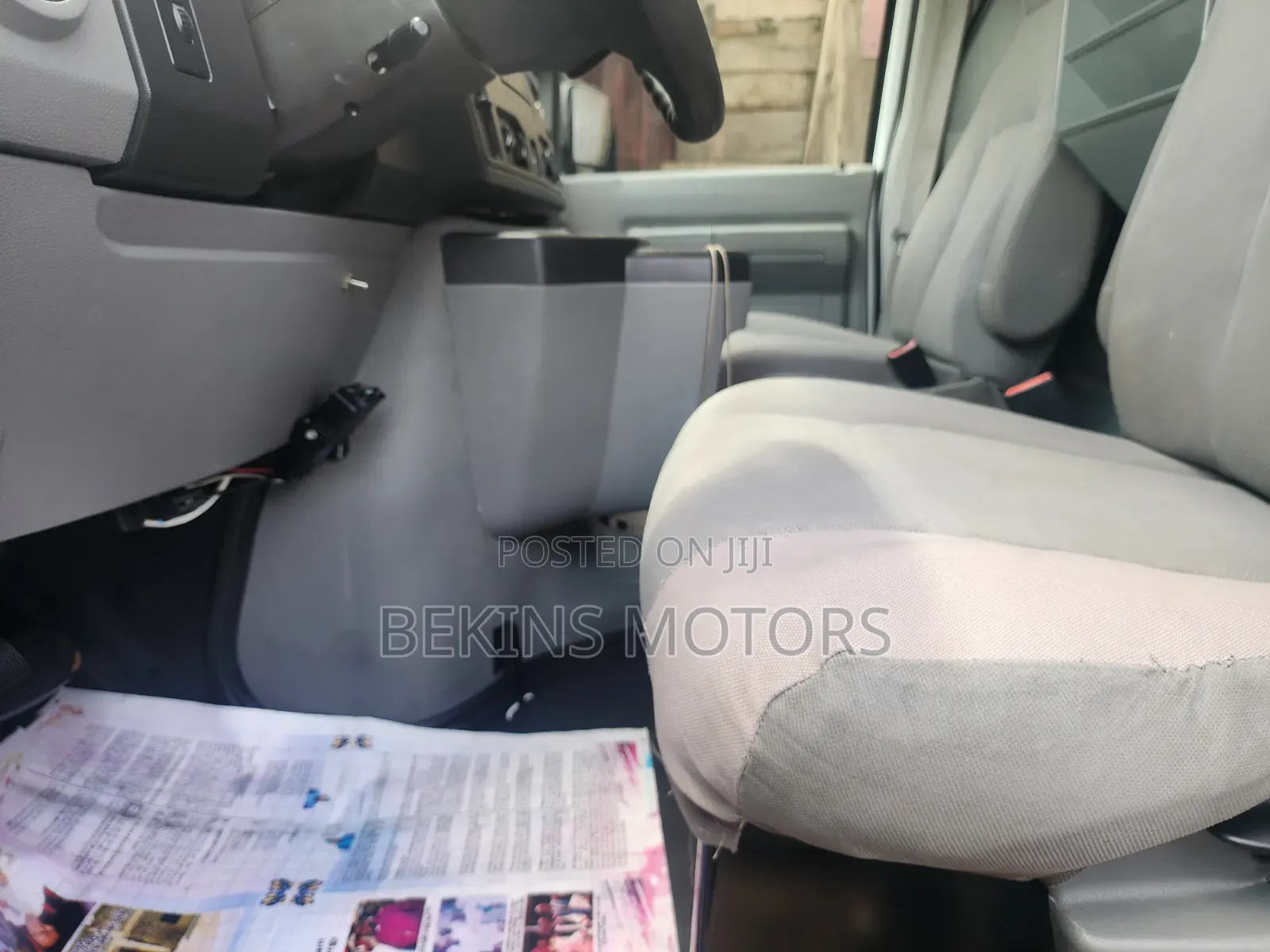 Ford E250 2015 White