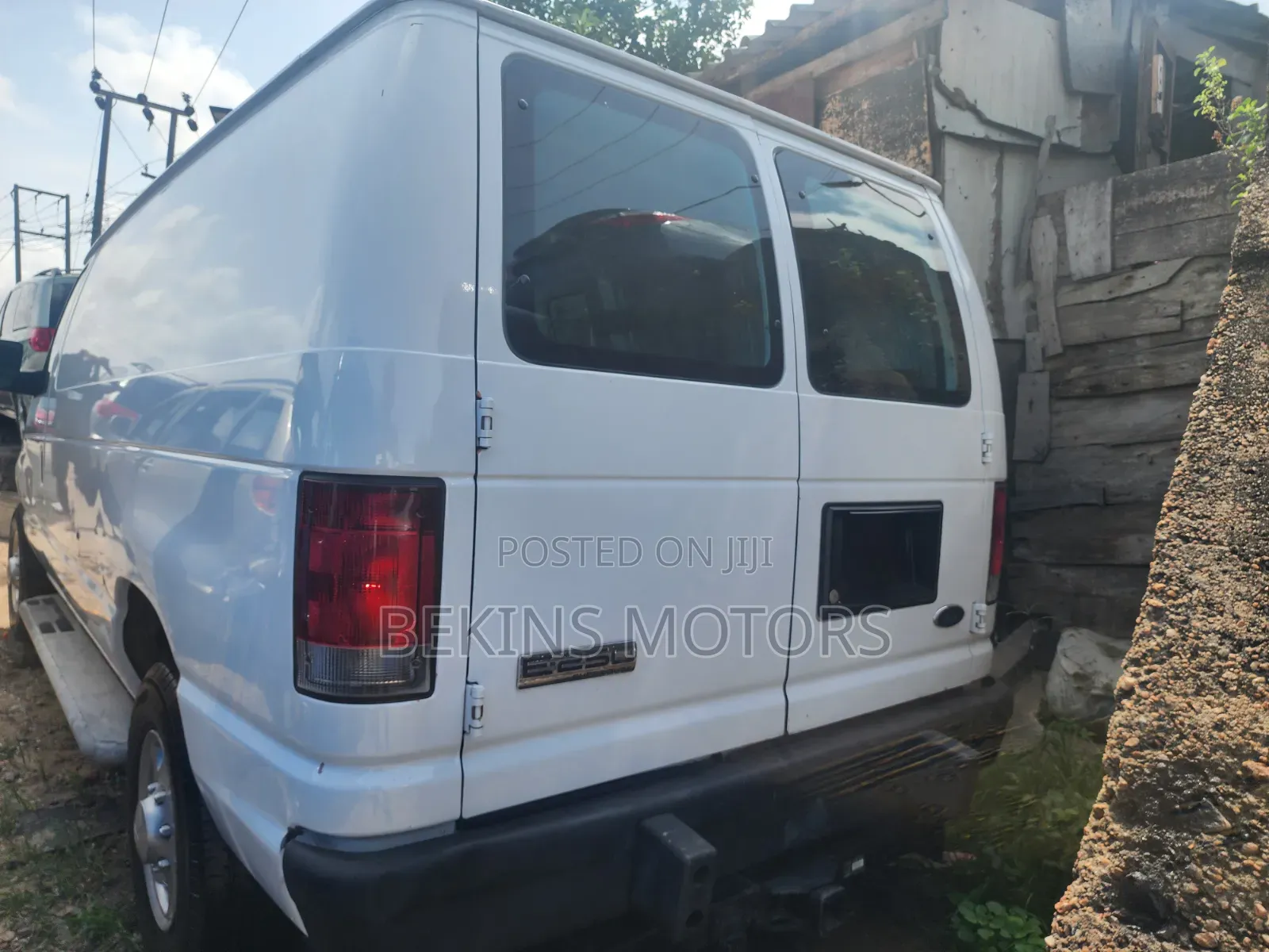 Ford E250 2015 White