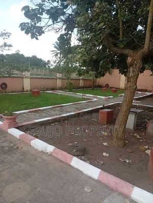 Furnished 3bdrm Bungalow in Eyenekpe Estate, Uyo for sale