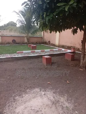 Furnished 3bdrm Bungalow in Eyenekpe Estate, Uyo for sale