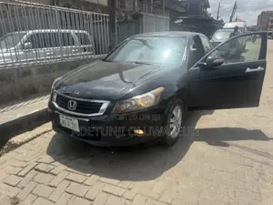 Honda Accord 2.0i Automatic 2009 Black