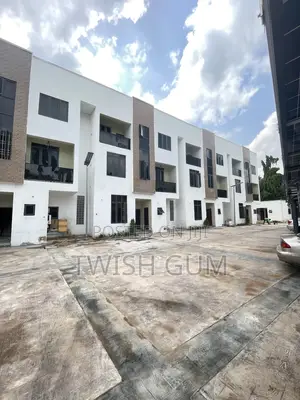 4bdrm Duplex in Garki 2 for sale