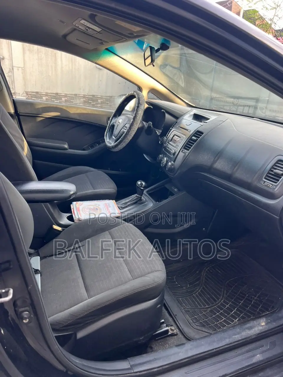 Kia Cerato 2013 Black
