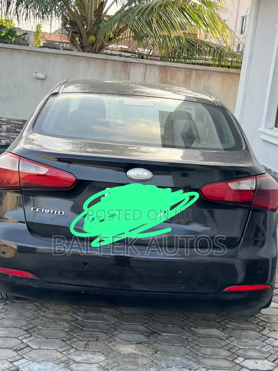 Kia Cerato 2013 Black