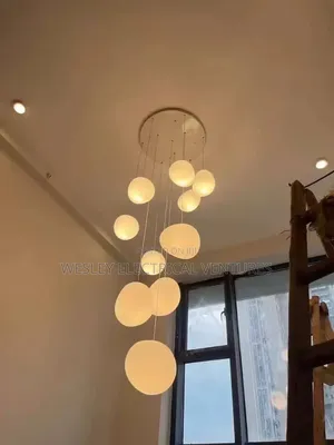 10 Bulbs Long Beach Staircase Light