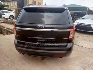 Ford Explorer XLT 4dr 4x4 (3.5L 6cyl 6A) 2013 Black
