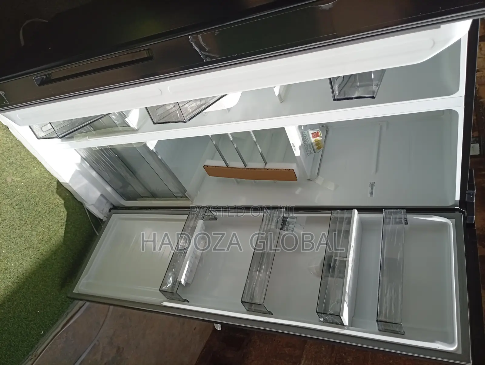 Hisense Refrigerator – Rc-71tbgl With Spacious Shelves