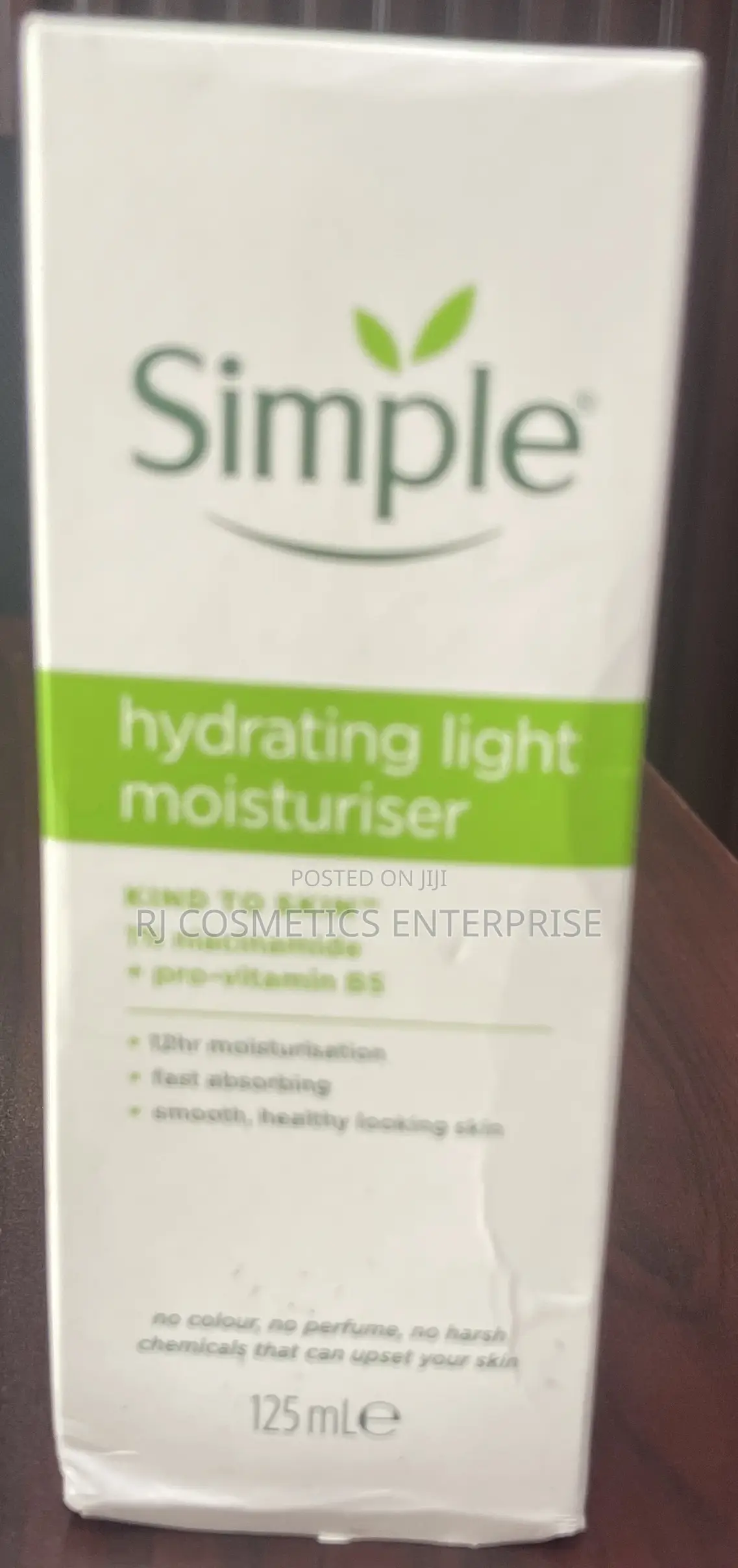 Simple Hydrating Light Moisturizer