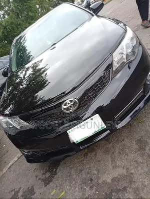 Toyota Camry 2012 Black
