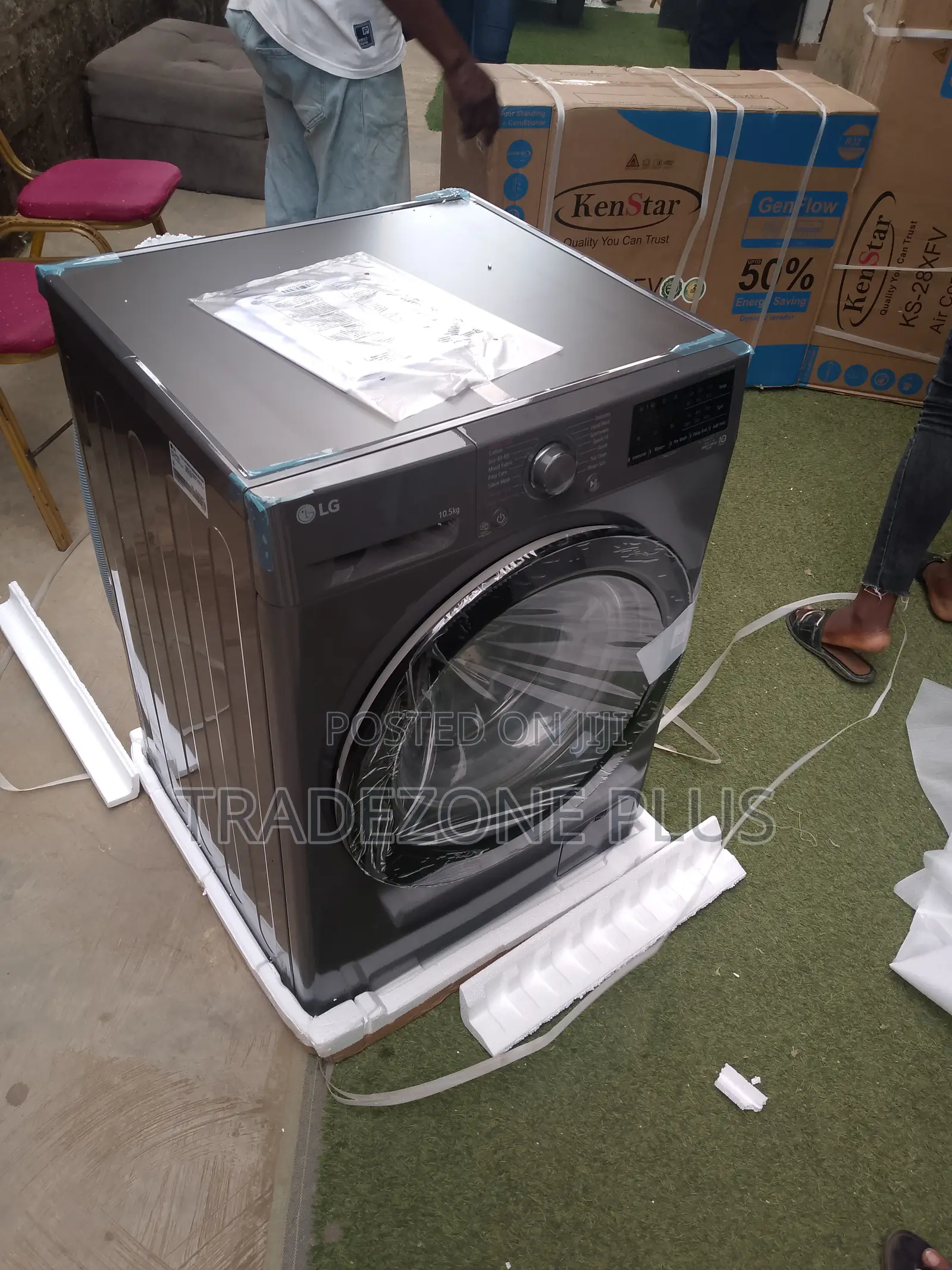 Lg Direct Drive Front Loader With Ai Fabric Care