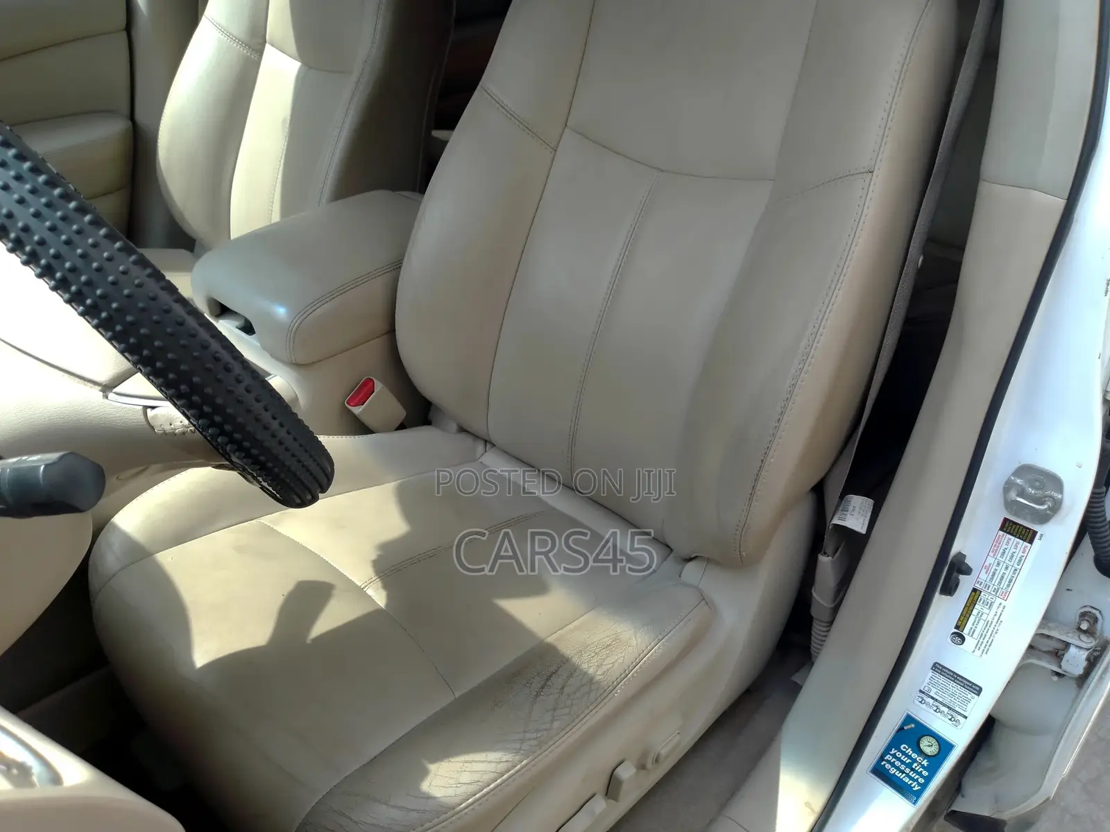 Nissan Pathfinder 2014 White