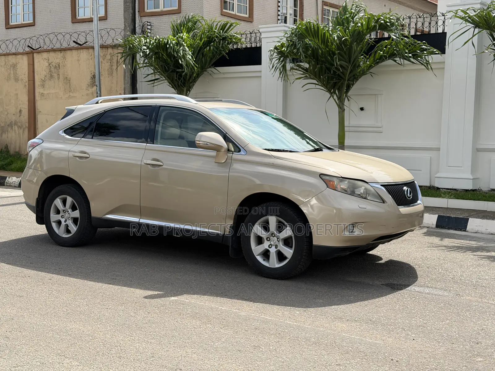 Lexus RX 350 2010 Gold