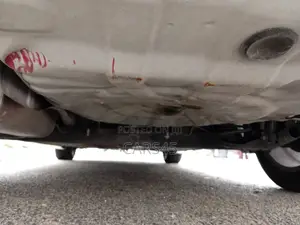 Nissan Sentra SV 4dr Sedan (1.8L 4cyl CVT) 2015 White