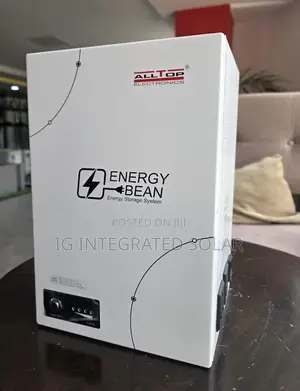 2000w Lithium Battery Solar Generator With Solar Panel