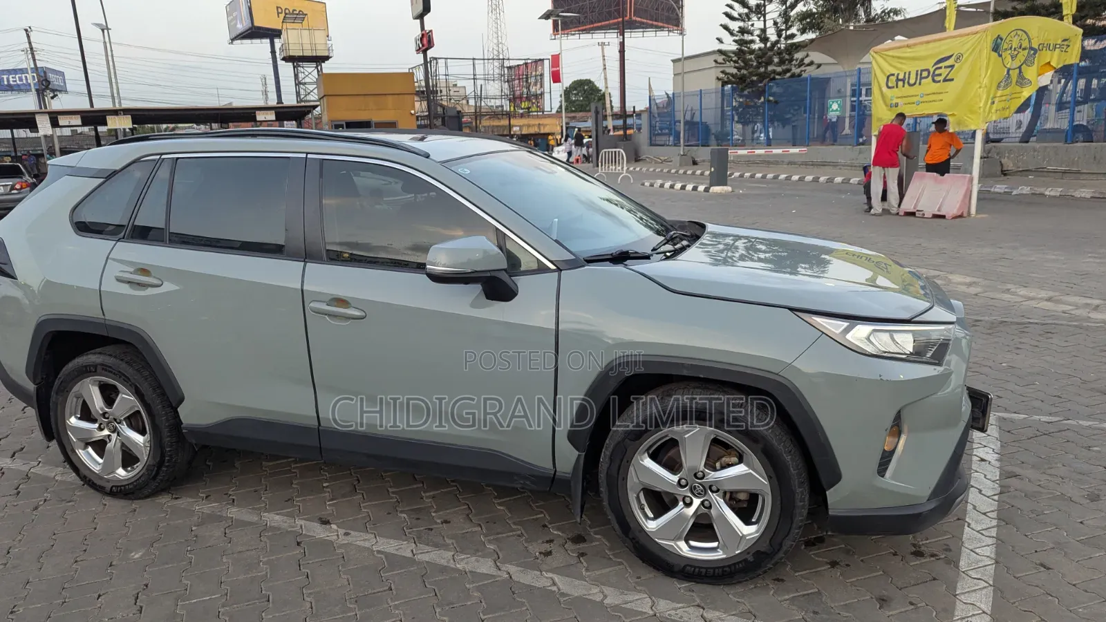 Toyota RAV4 2020 Green