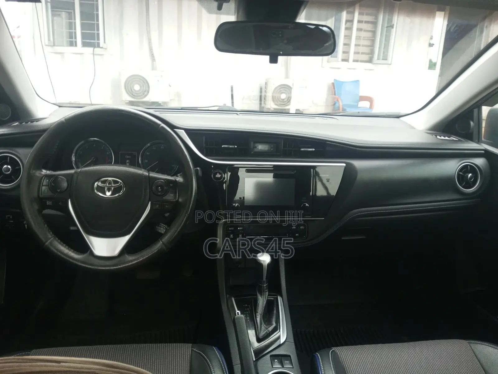 Toyota Corolla 2017 Gray