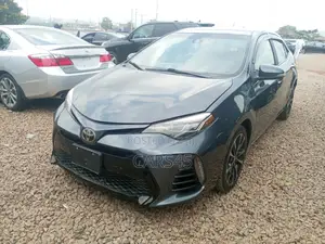 Toyota Corolla 2017 Gray