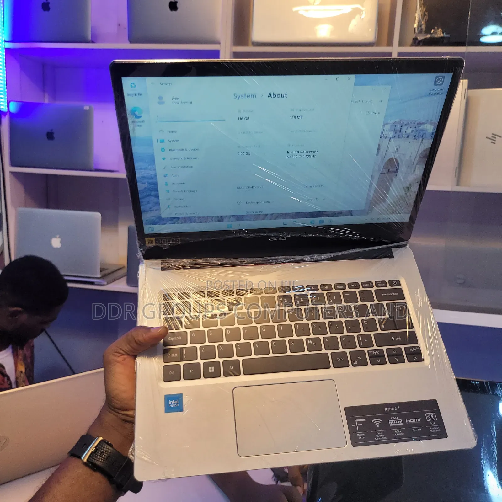 Laptop Acer Apsire M3 581TG 6GB Intel Xeon SSD 128GB