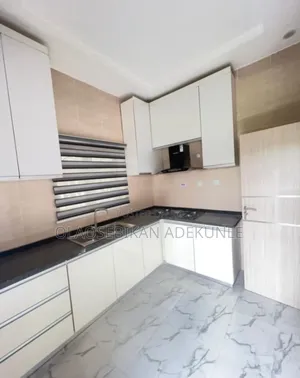 2bdrm Duplex in Tiger Gra, Ojoo for rent
