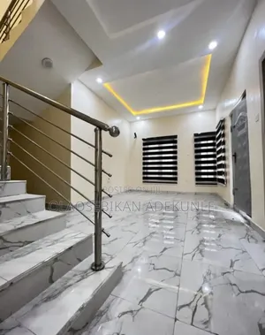 2bdrm Duplex in Tiger Gra, Ojoo for rent