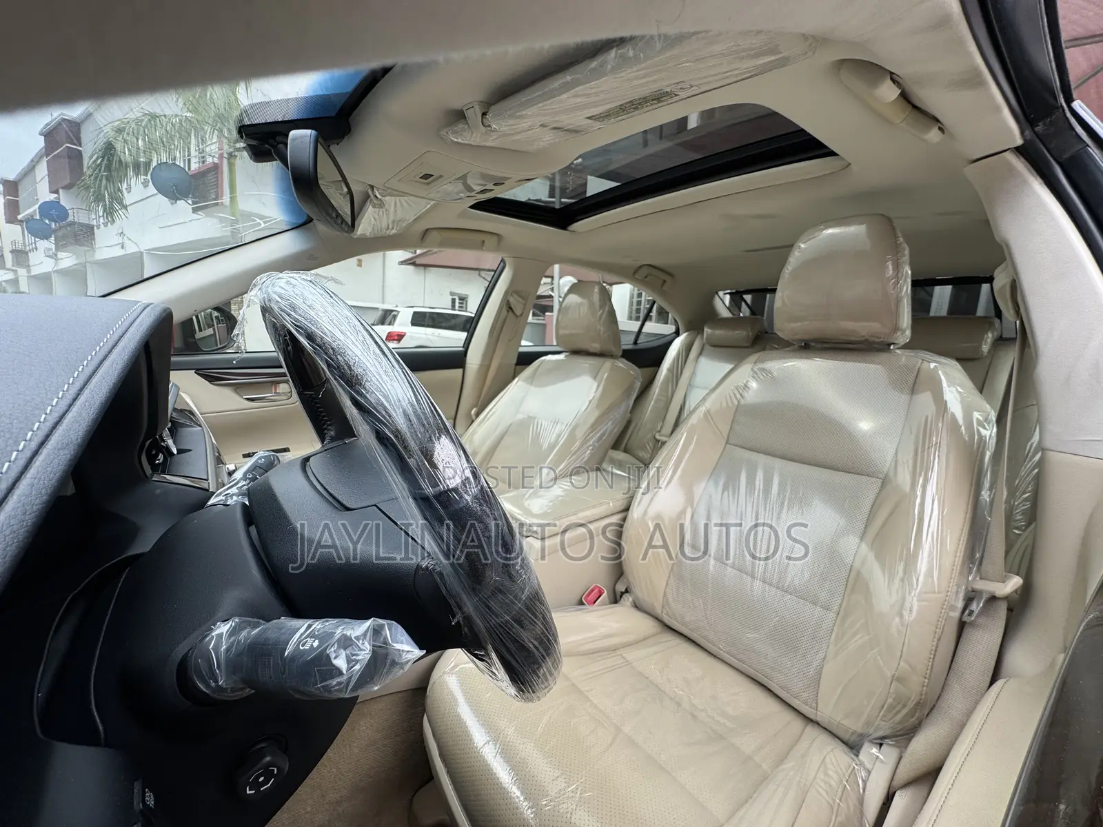Lexus ES 2014 Red